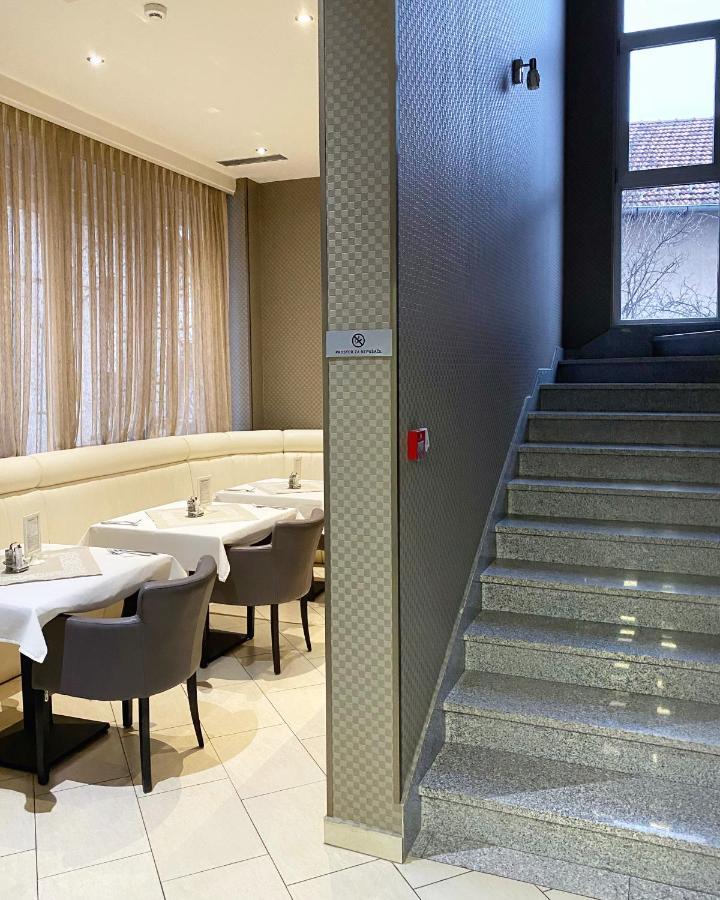 Hotel Banja Luka Extérieur photo
